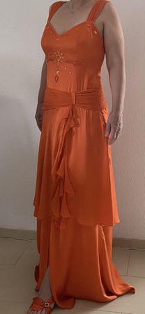 Apart Designer Abendkleid & Sandaletten Gr. 38