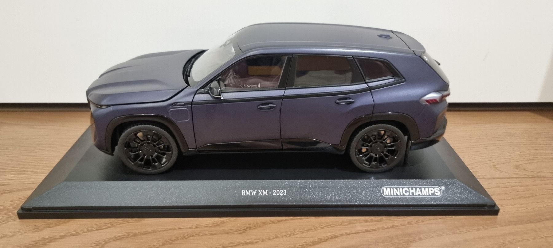 Minichamps Modellini d'auto: BMW XM 1:18 Minichamps – Nuovo (secondo la descrizione) da Ballwil venduto da Veyron94 1