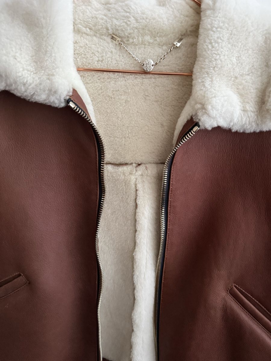 Jacken: Neuwertige Lammfelljacke von Giorgio Rotti – Neu (gemäss Beschreibung) aus Perlen von b.b10 3