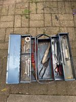 Werkzeugkiste Metall, Vintage, gut gefüllt für Werkstatt!