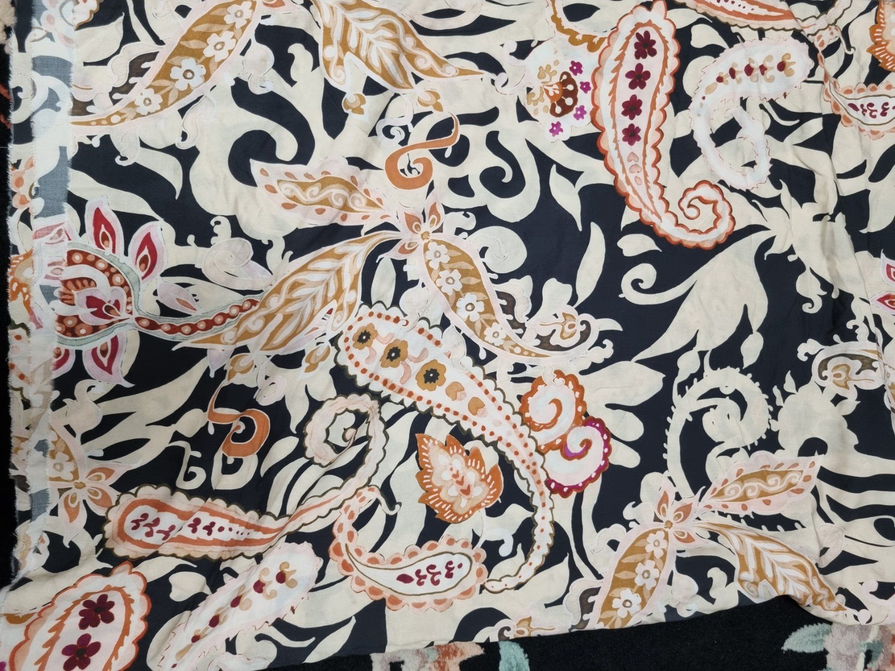 Tessuti: Stoff  Viscose mit Paisley Muster 150 x 180 cm – Nuovo e nell'imballaggio originale da geroldswil venduto da Gumball1