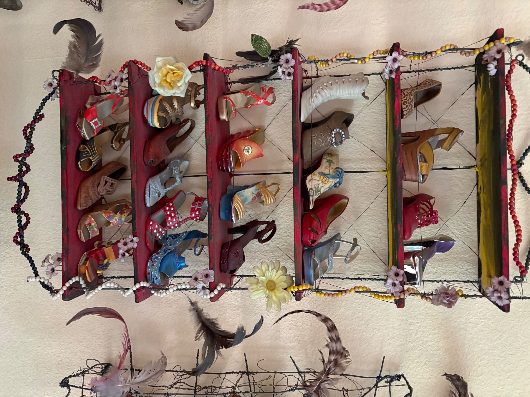 Toutes les décorations: Chaussures miniatures décoratifs – D'occasion à Genève par rap_s5hg 2