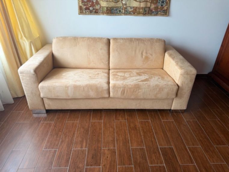 Sofas: Alcantara Schlafsofa – Gebraucht aus Kilchberg ZH von ste_bqm6