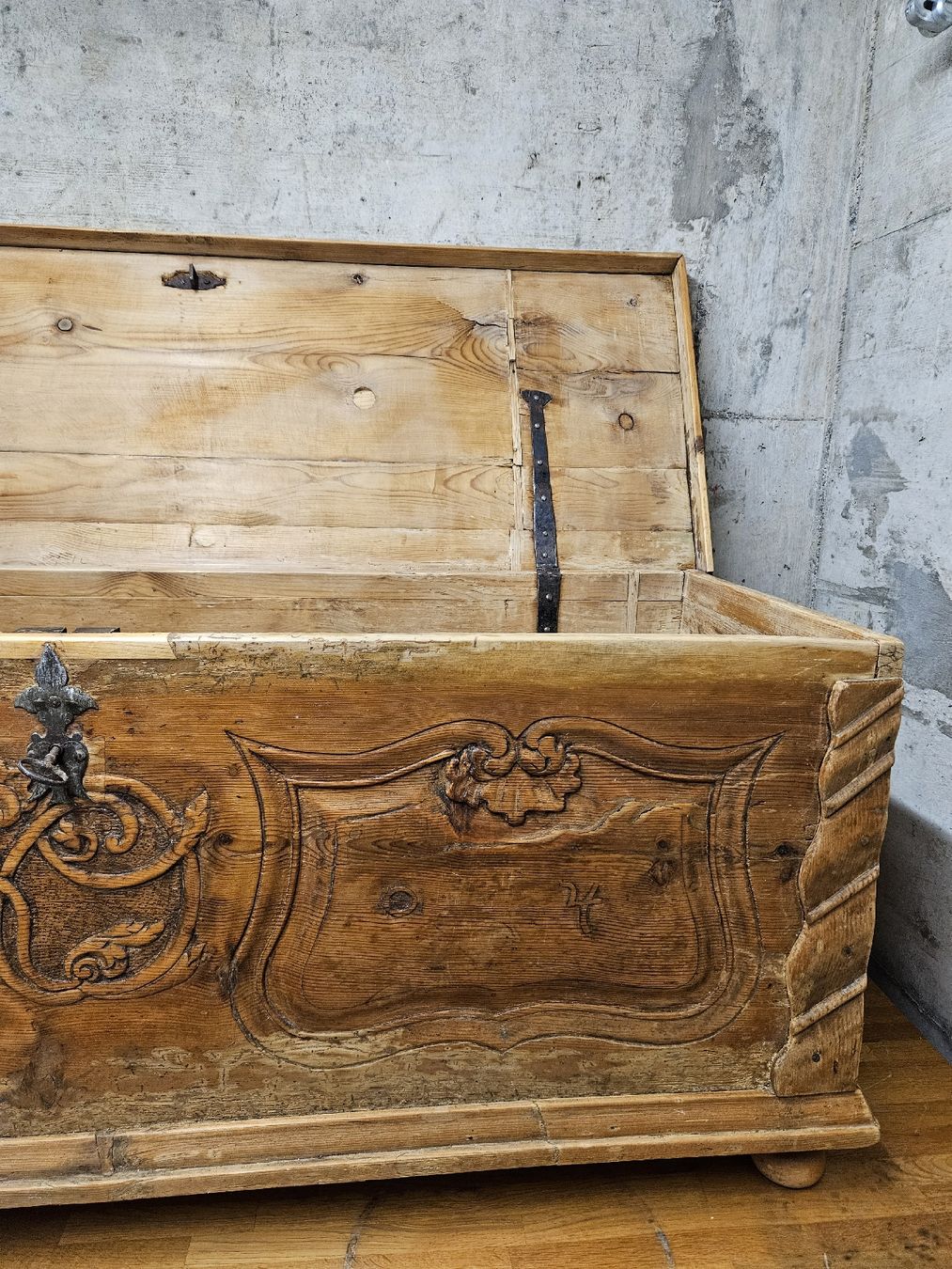 Cassapanche: Antike, alte Toggenburger Truhe 1804 – Usato da Wittenbach venduto da anzo4 4