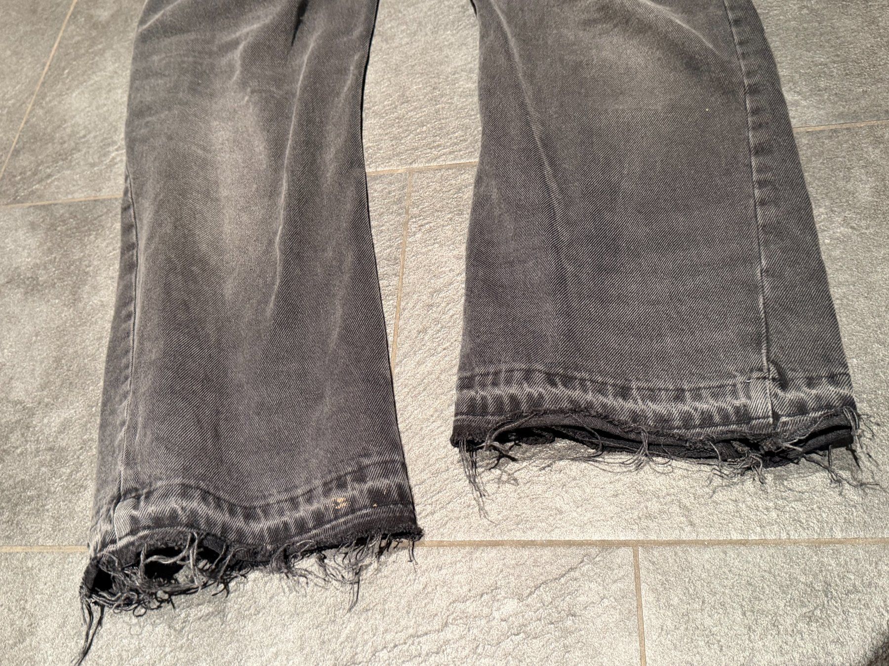 Zara Jeans: Zara Jeans flared  Gr EUR 42 – Gebraucht aus Ottenbach von sonnenstube01 2