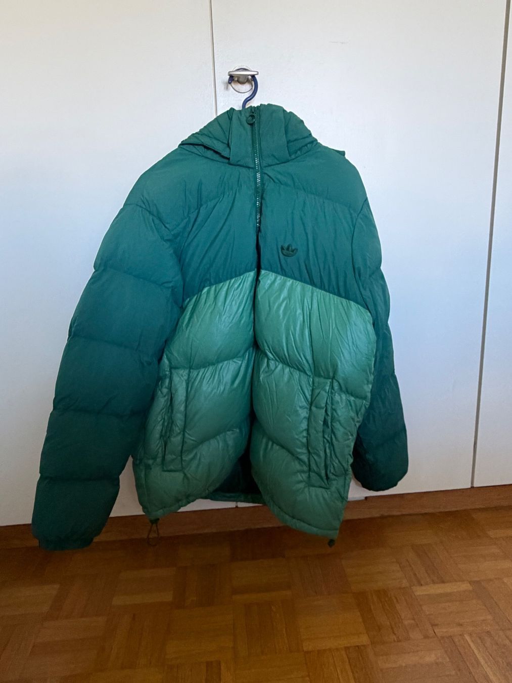 Adidas Jacken: Adidas Originals Daunenjacke Puffer Grün – 80/20 Down – Gebraucht aus Meggen von Smikopiko