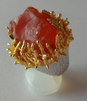 Ring mit Carneol und Vergoldung Neu