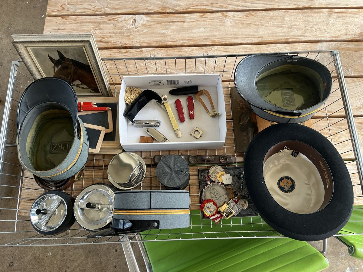 Tutte le decorazioni: Flohmarkt Artikel LOT – Usato da Ermatingen venduto da Scavini-s