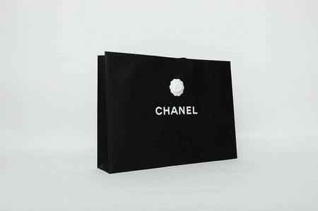 Chanel Papiertasche mit CAMÉLIA