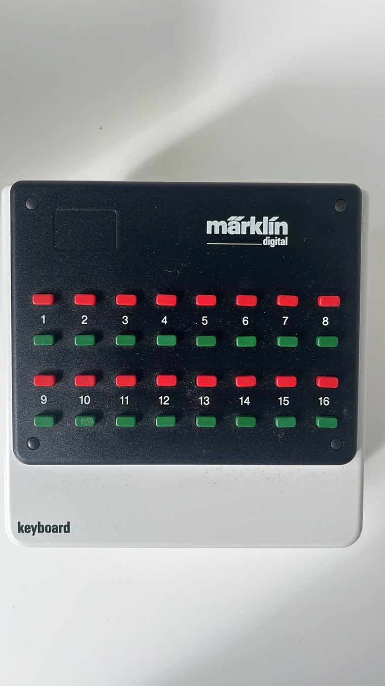 Märklin Trains électriques: Märklin Keyboard 6040 – Neuf avec emballage d'origine à Baden par Muschti 2
