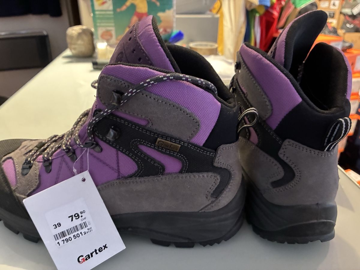 Damenschuhe: Gartex Wanderschuhe, Lila/Grau, Grösse 39 - Neu – Neu und originalverpackt aus Zürich von Msirco 1