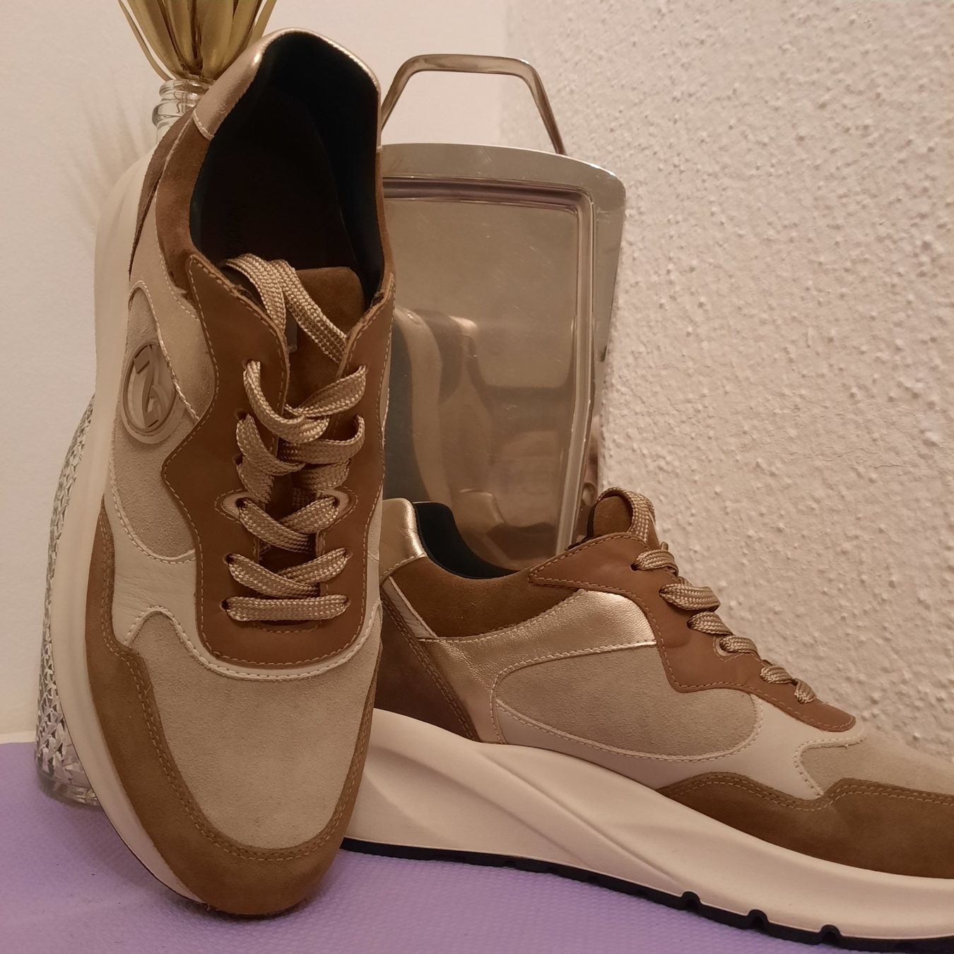 Damenschuhe: SNEAKERS VON NERO GIARDINI, GR.40 – Gebraucht aus Hinwil von Wuschi40 8