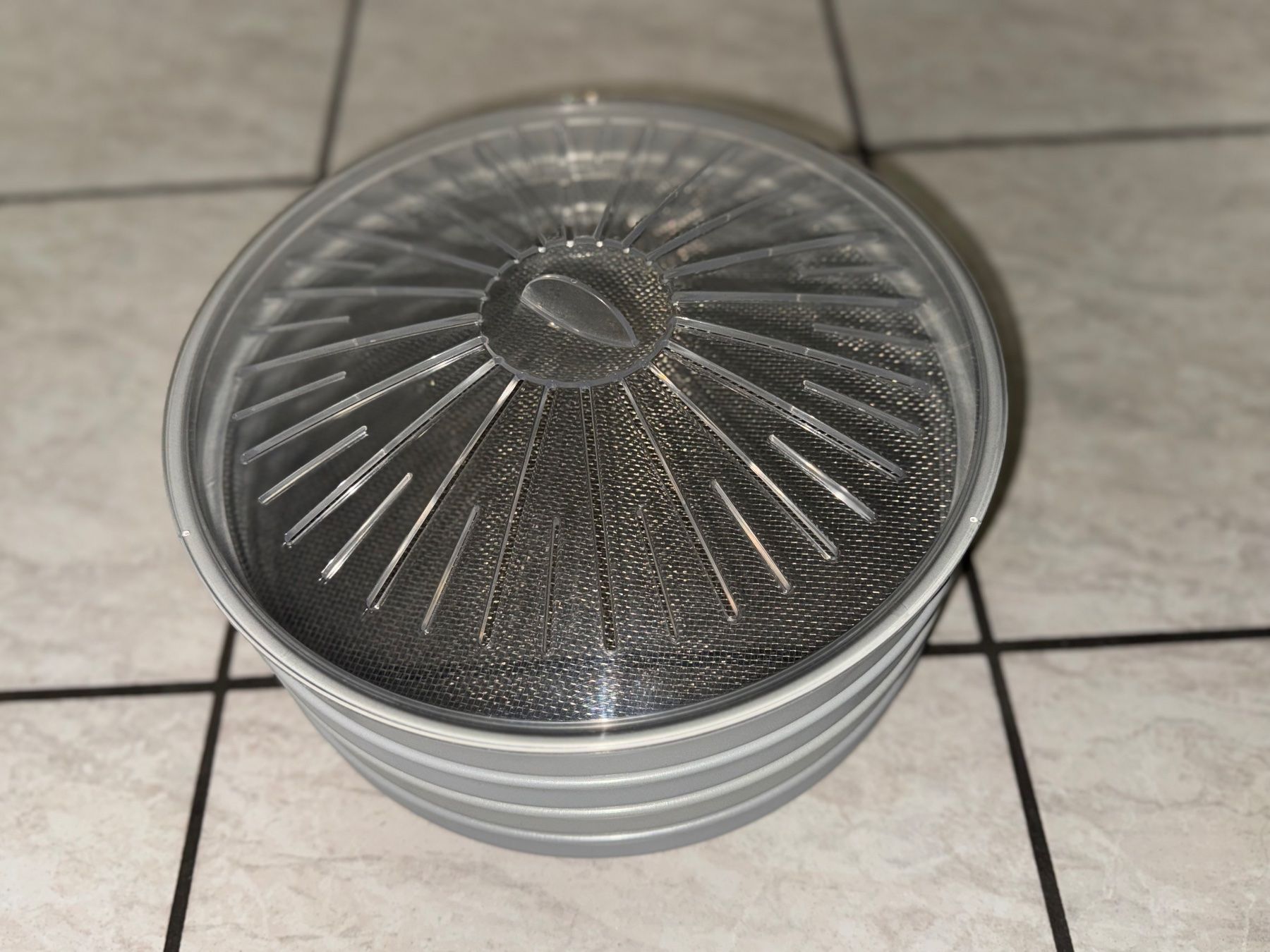 Stöckli Elettrodomestici da cucina: 4 Gitter zu Dörrex Sigg – Usato da Kaiseraugst venduto da Drasa 2