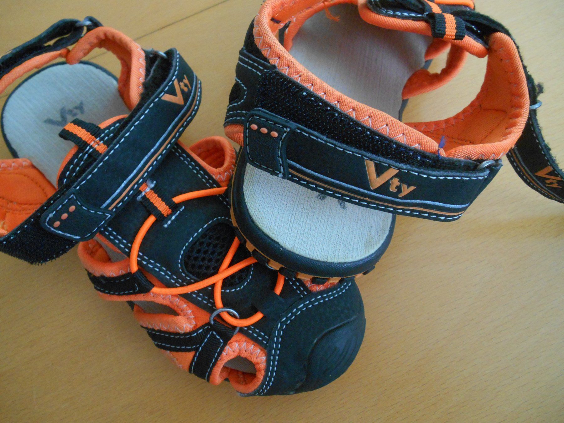 Schuhe für Jungen: Sandalen Vty Gr. 32 – Neu (gemäss Beschreibung) aus Nussbaumen AG von Sumopi 1