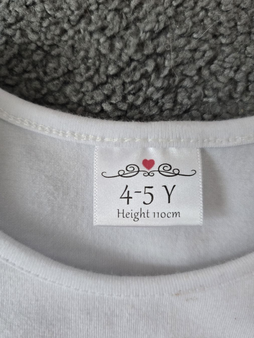 Kleider & Röcke: Mädchen Kleid Einhorn Grösse 110 – Gebraucht aus Unterentfelden von Panda-87 1