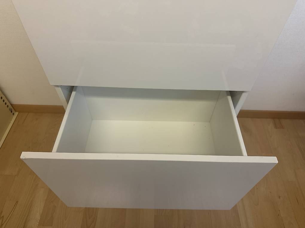 Ikea Armadi: Gebrauchter Ikea Schrank – Usato da Luzern venduto da tom_zzfx 4