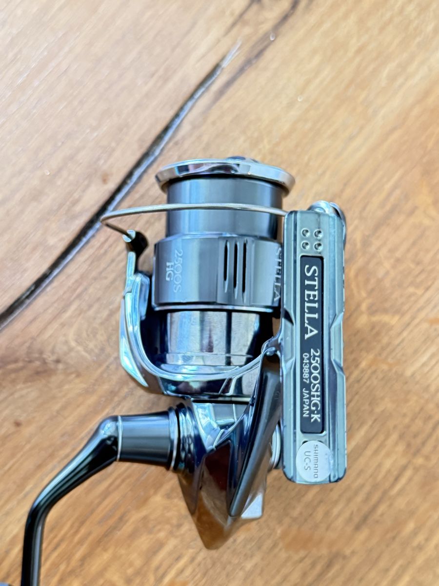 Shimano Rollen & Spulen: Shimano Stella 22 2500SHG-K – Gebraucht aus Bern von Fyah.Surf.CR 2