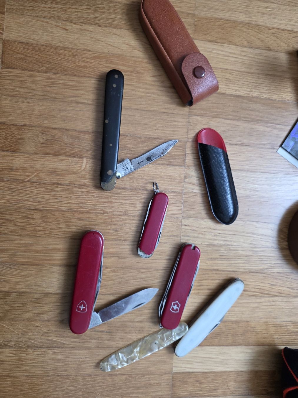 Coltelli tascabile: Sackmesser Sammlung versch. Modelle Defekt Taschenmesser – Difettoso da Dorf venduto da Echo_Elements 1