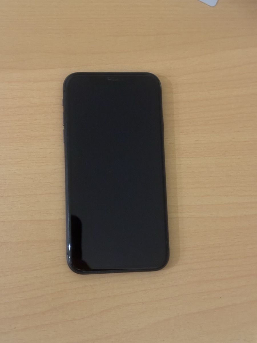 Apple Telefoni cellulari / Smartphones: iPhone 11 Schwarz - Top Zustand – Usato da Winterthur venduto da dim_prz7 1