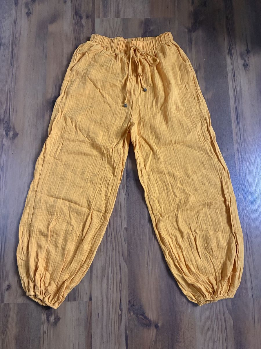 Pantalons: Leichte Stoffhose Gr. M – Neuf (Voir description) à Samstagern par nelio84