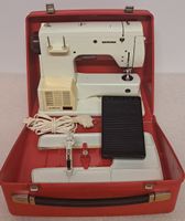 Bernina nähmaschine Maschin mit Zubehör 