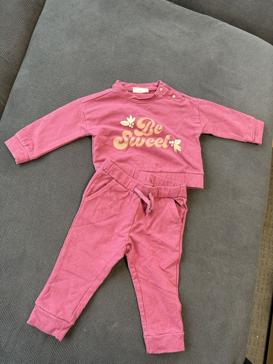 Lotti & Set di vestiti: Baby Set Mädchen, Grösse 74(6-9M) – Usato da Bettwiesen venduto da Maori6