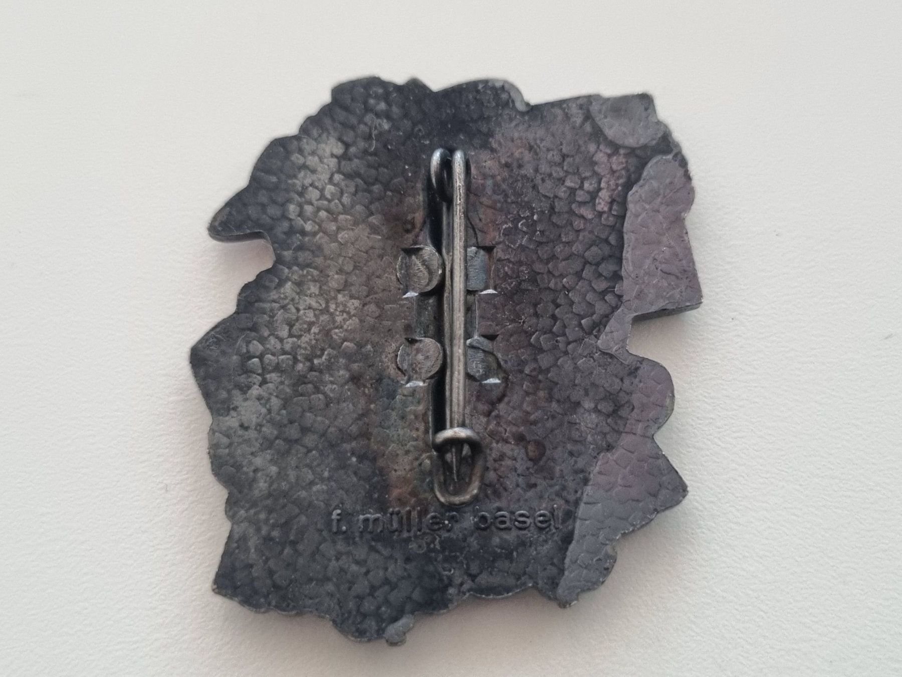 Basler Placchette & Badge: Handbemalte Basler "Blaggedde" 1987. F. Müller basel – Usato da Lenzburg venduto da freedomky 1
