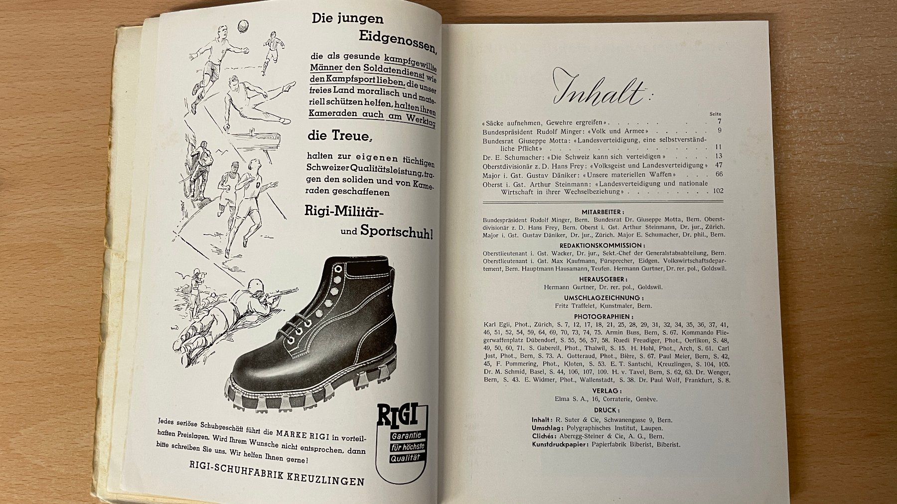 Libri: Wehr und Waffen - 1935 - antik – Usato da Glattfelden venduto da cybermaxx 2