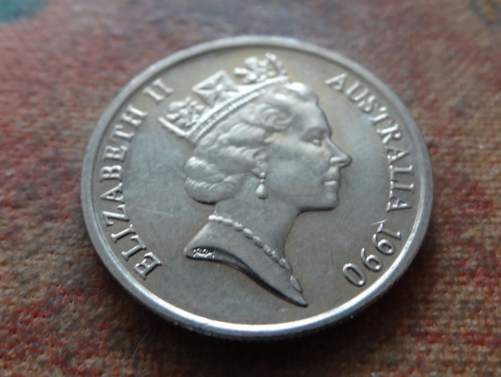 Toutes les monnaies: AUSTRALIA  5  Cents  1990 – D'occasion à Romanel-sur-Lausanne par Swift13 1