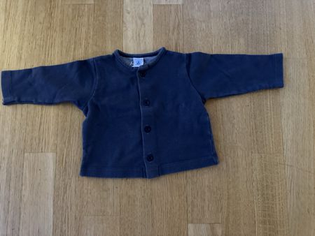 Petit Bateau Jäckli, Grösse 6M/67cm, marineblau, Top!