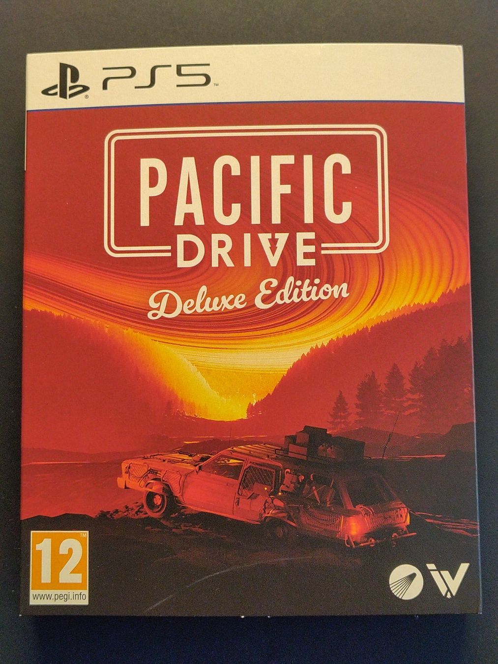 Sony Giochi: Pacific Drive Deluxe Edition PS5 – Nuovo (secondo la descrizione) da Gutenswil venduto da N1ck_Name