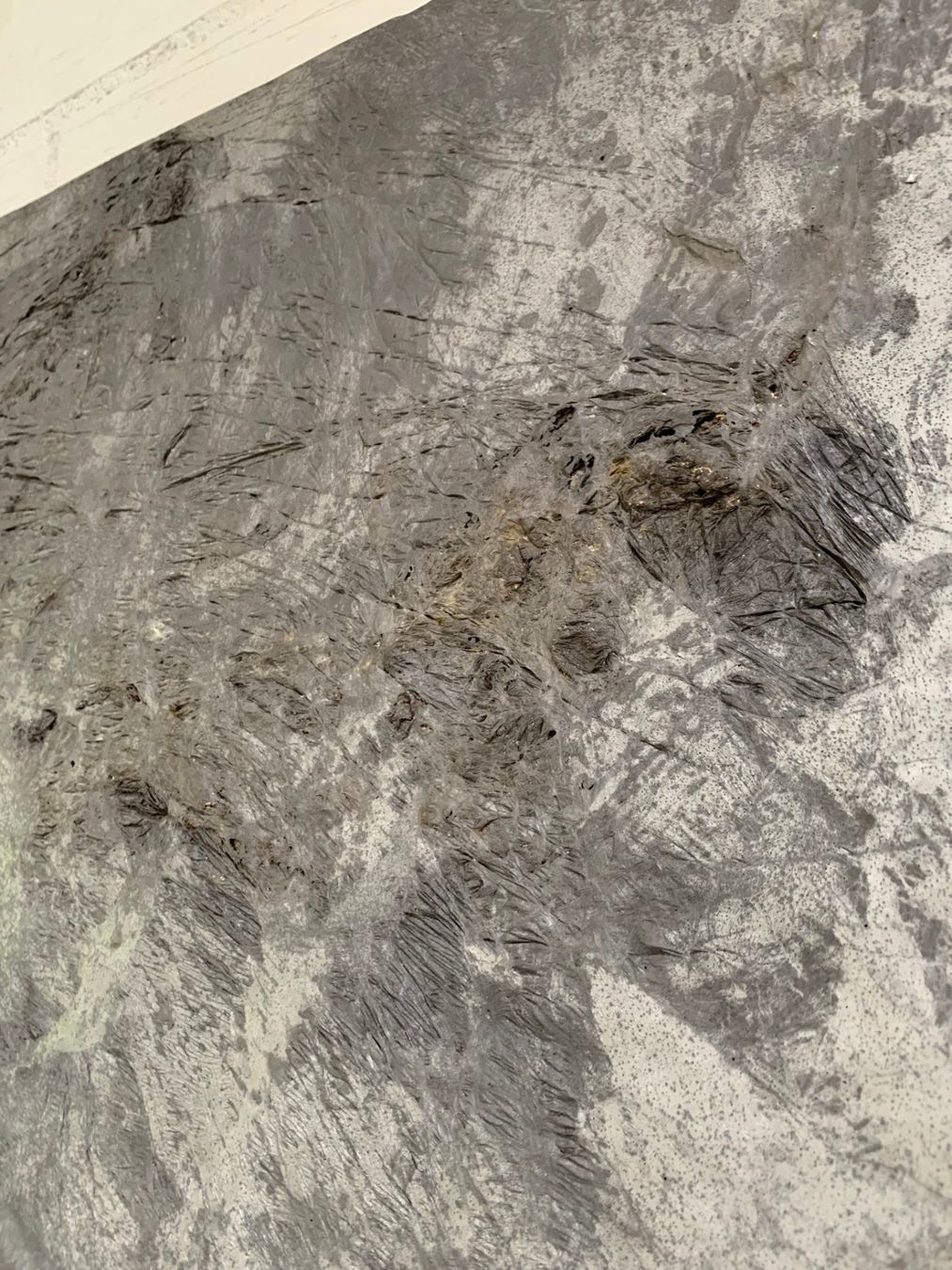 Servierplatten: Grosse Metallplatte Aluminium mit genialer Oberfläche 70er – Gebraucht aus Wallisellen von zappenduster 6