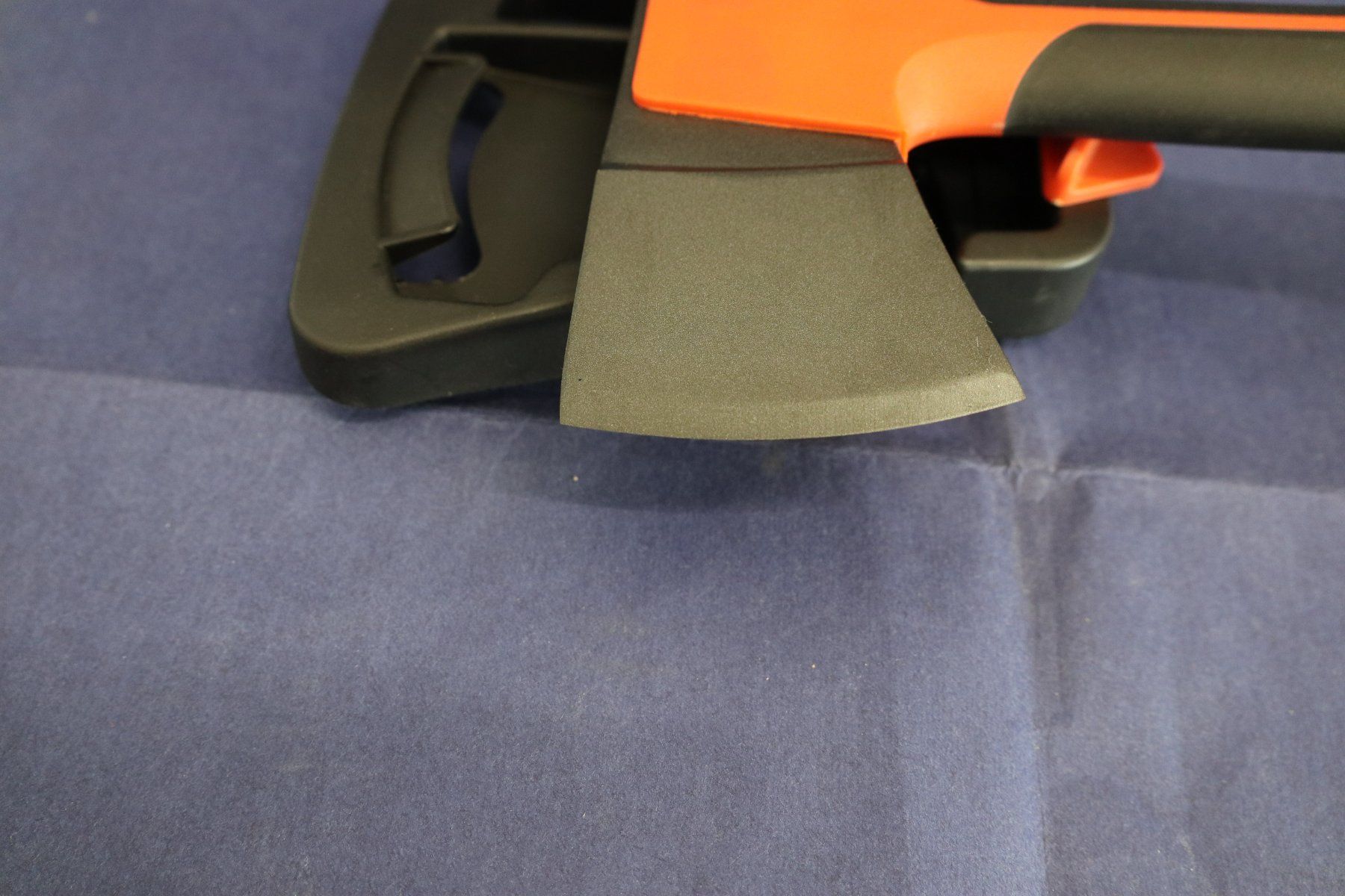 Tutti gli attrezzi: Stocker Garden Axt Stocker Kohlenstoffstahl 25 cm – Nuovo (secondo la descrizione) da Liestal venduto da FuV01 2