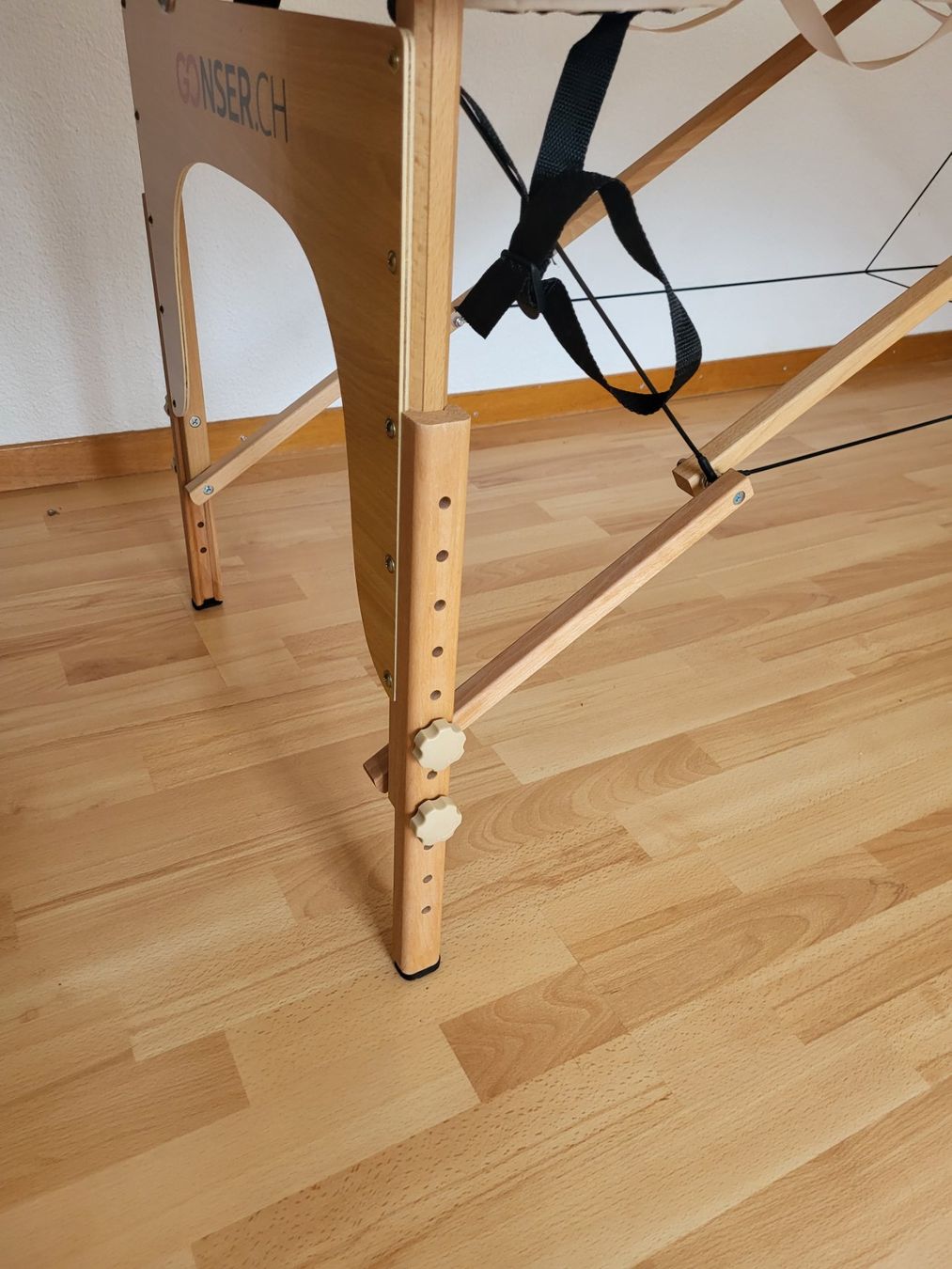 Gonser Massagegeräte: Massageliege und Zubehör – Neu (gemäss Beschreibung) aus Erstfeld von joc_hhv8 4