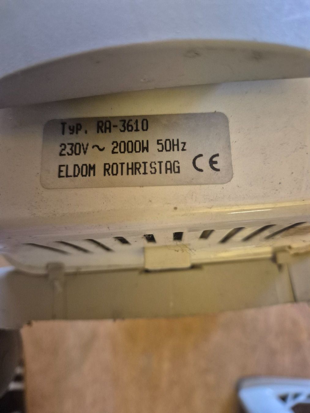 Heizgeräte: Elektroofen Eldom RA 3610 230 Volt – Gebraucht aus Uttigen von Fendt01 7