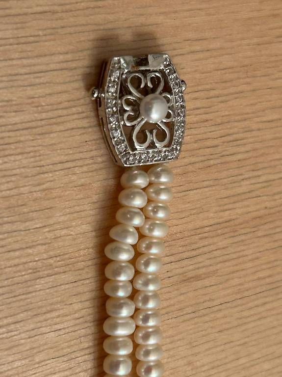 Bracelets: Perlenarmband mit Silberverschluss – D'occasion à Luzern par lou4444