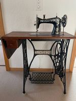 Alte originale Singer Nähmaschine inkl. Originalzubehör