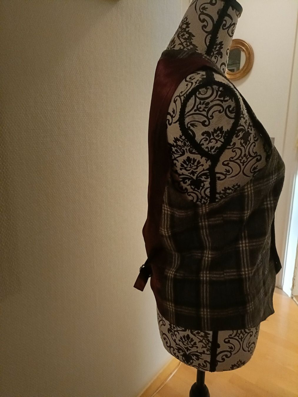 Gilet & Giacche: Gilet – Usato da Schaffhausen venduto da kab_9pzn 1