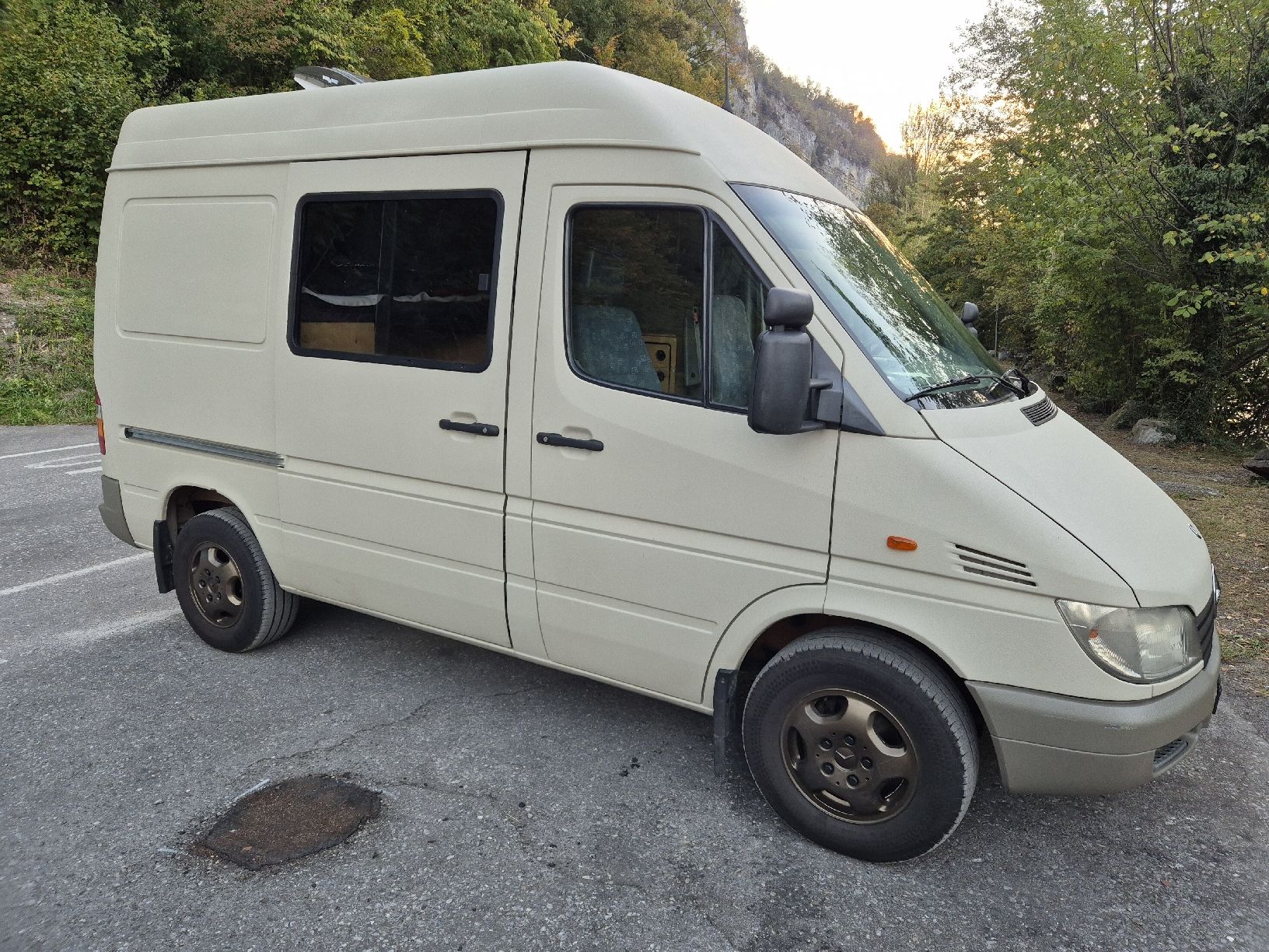Mercedes-Benz Veicoli da campeggio: Mercedes Sprinter 313 Camper Motorwagen – Usato da Altendorf venduto da fpa_9y76 2