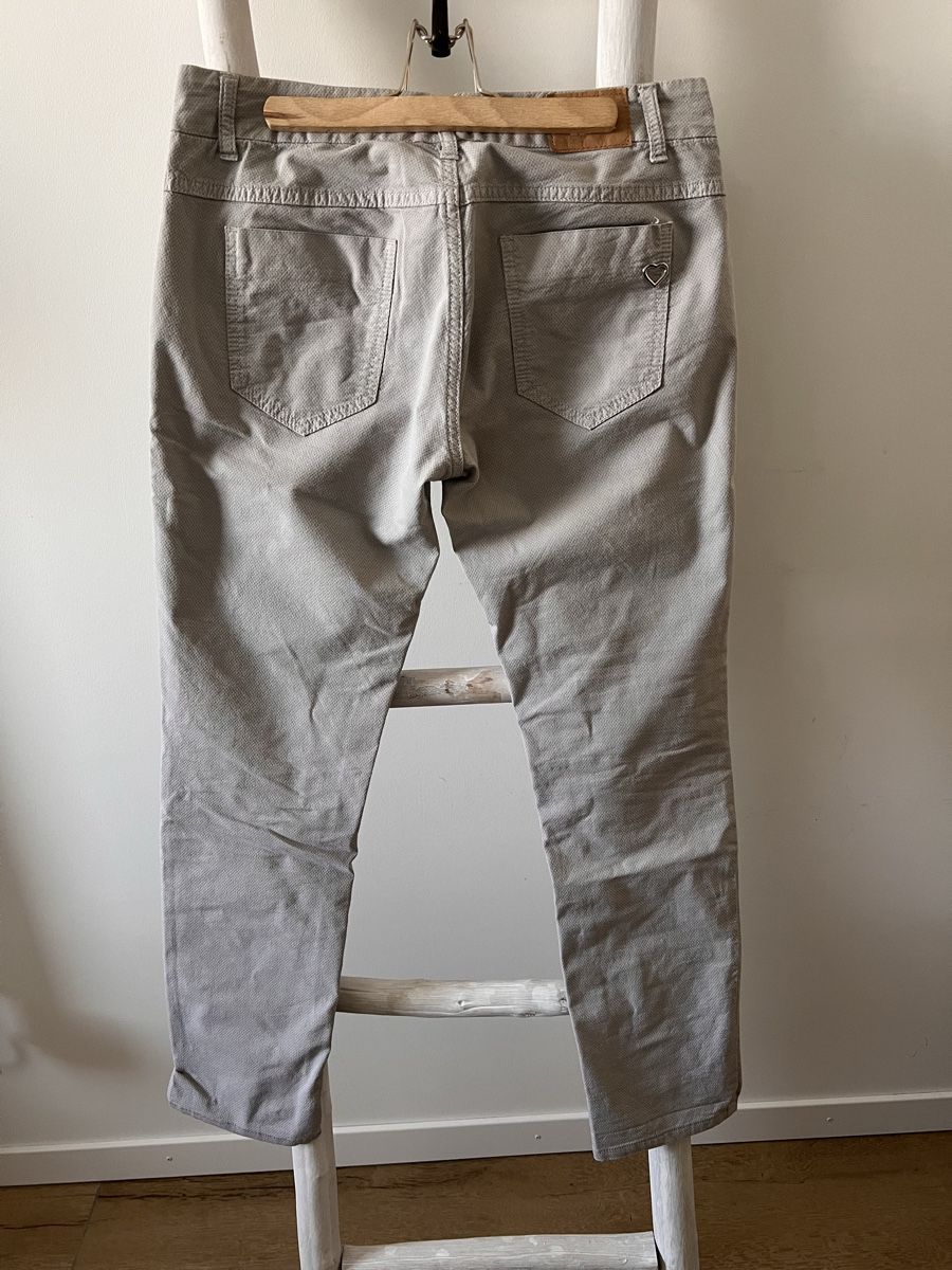 Please Jeans Pantaloni: Pantalon Classic PLEASE, taille XS – Usato da La Neuveville venduto da neitre 1