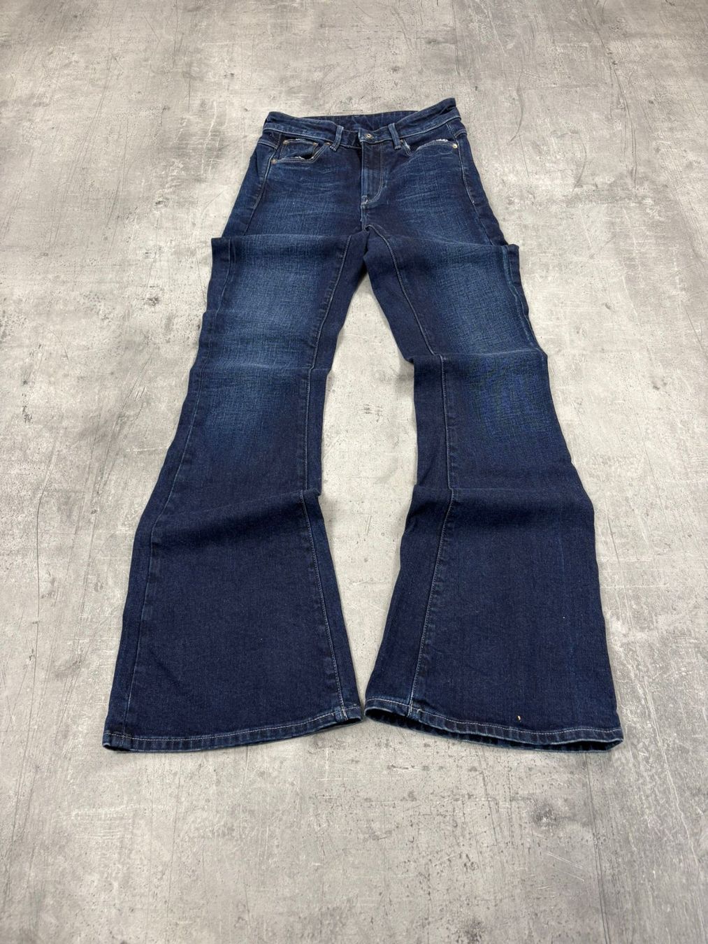 G-Star Jeans: Vintage G-Star Bootcut Flared Jeans (XS) – Nuovo (secondo la descrizione) da Werdenberg venduto da hase.vintage 1