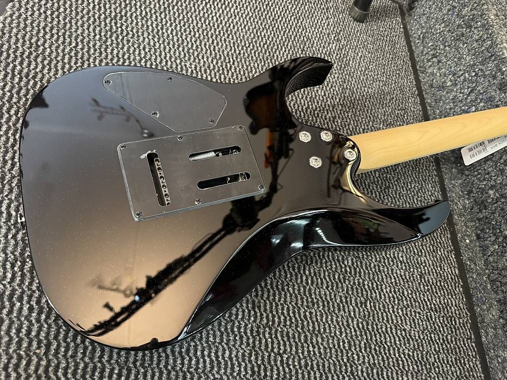 Instruments de musique: Guitar Ibanez GIO 6 strings tremolo – D'occasion à Morges par GvnMusic 4