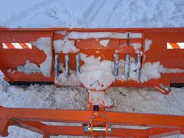 Schneepflug / Schneeschild , neuwertig, Top Zustand!