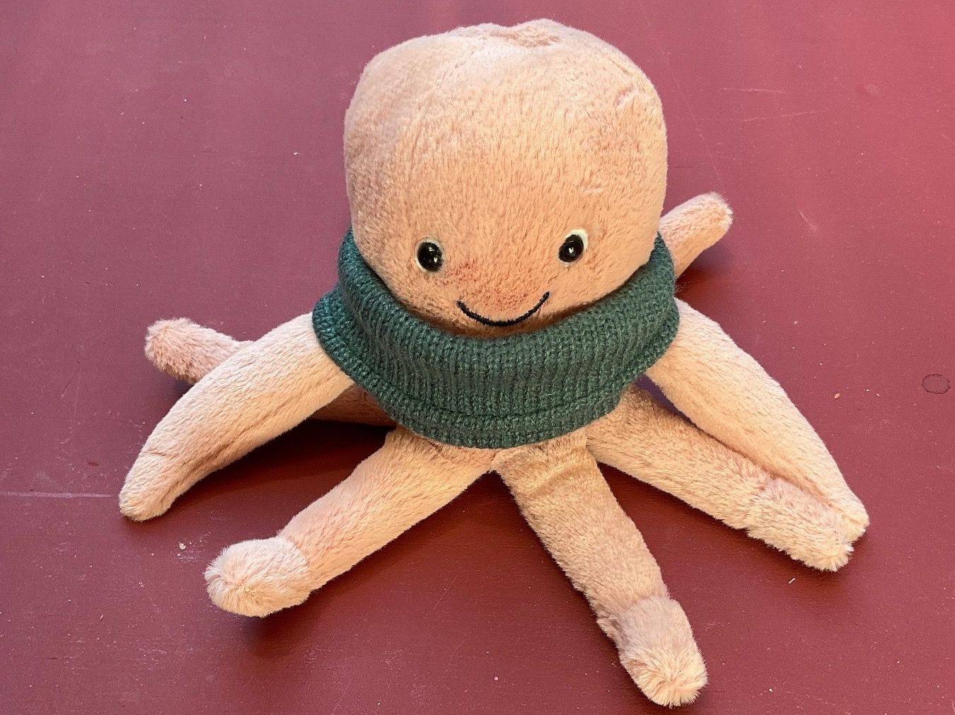 Jouets: Jellycat Plüschtier „Crew Octopus" Globus – D'occasion à Zürich par Kellele