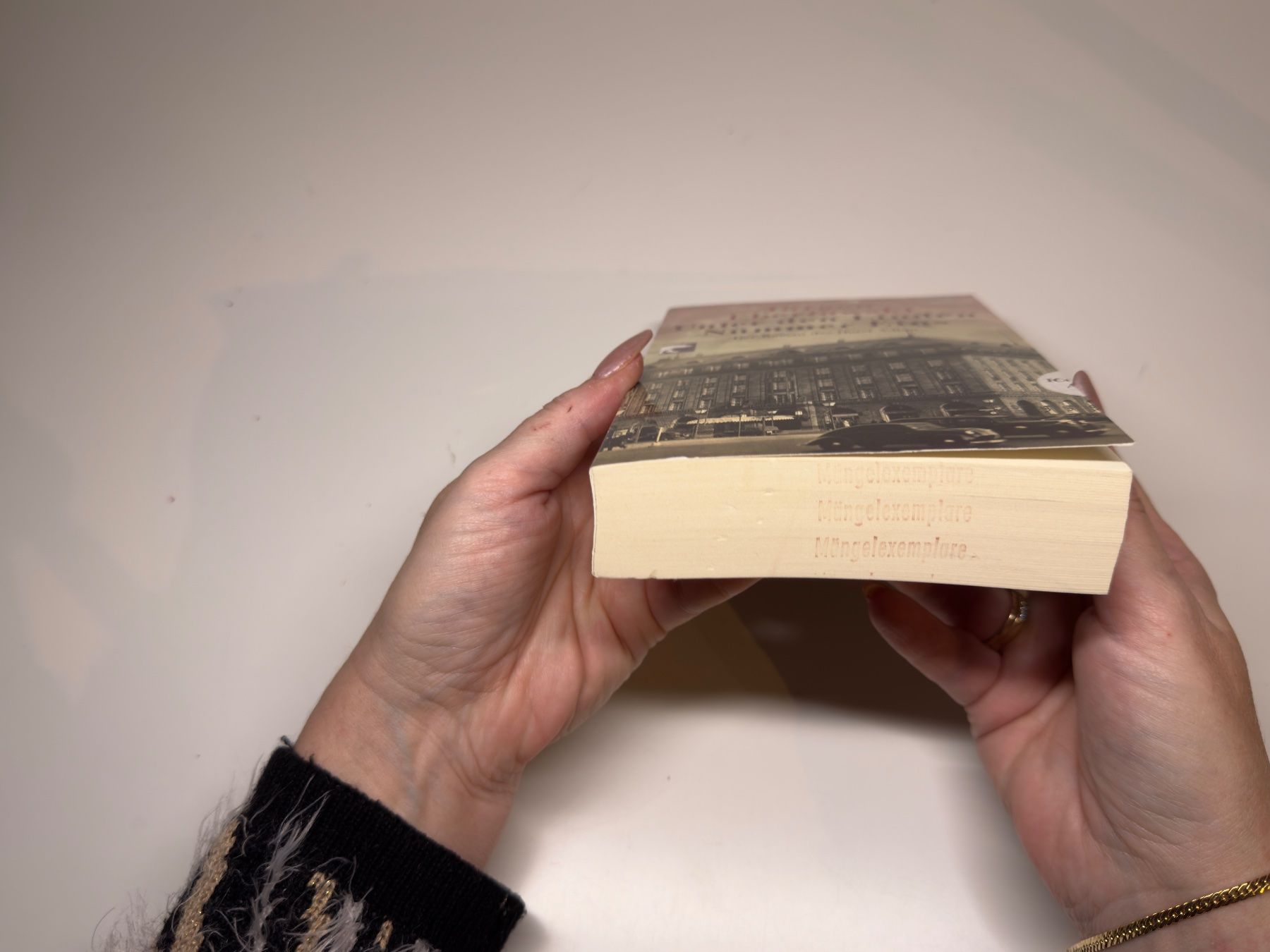 Libri: ROMAN: Jürgen Ebertowski, Unter den Linden, Nummer Eins – Usato da Grosswangen venduto da Deutsche_Romane 2