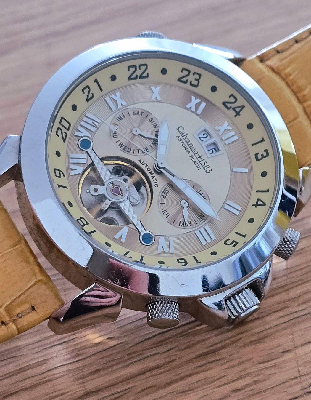 Longines Orologi: CALVANEO 1583 ASTONIA PLATIN SUNBRUSHED CHRONO AUTOMATIC – Usato da Neftenbach venduto da Taschen-Uhren