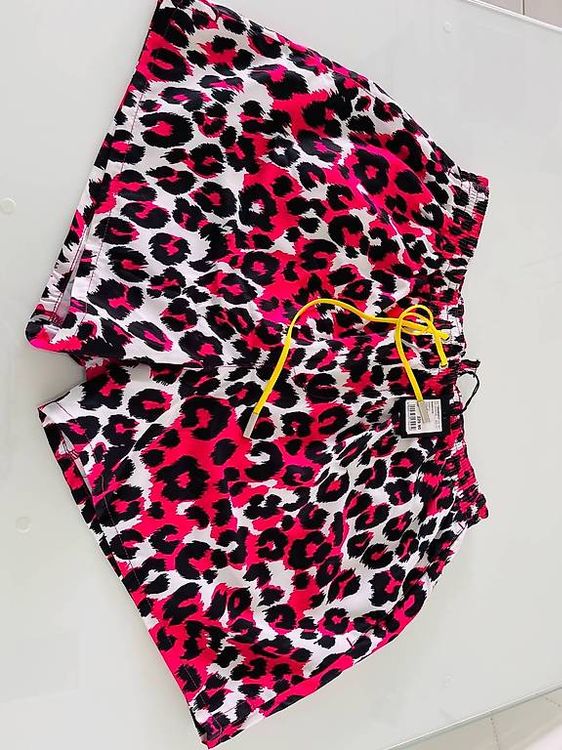 Neu Dsquared2 Badeshorts NP.229.90.-CHF 1