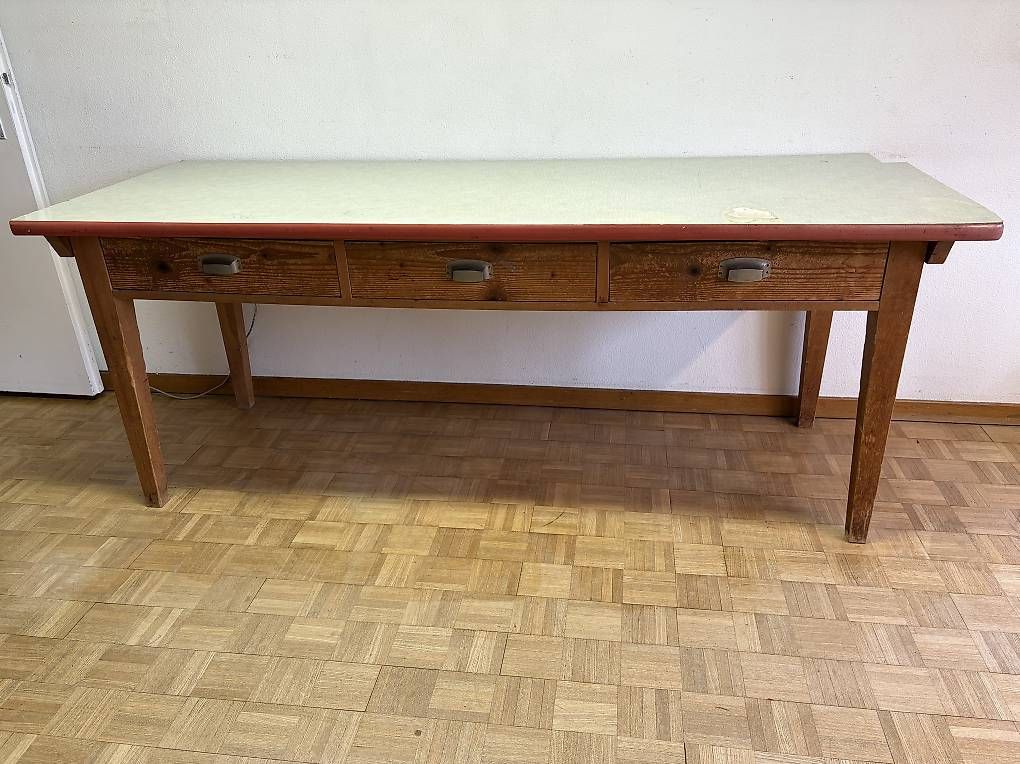 Banchi da lavoro: Hobby-, Werktisch – Usato da Pugerna venduto da Pitcarson