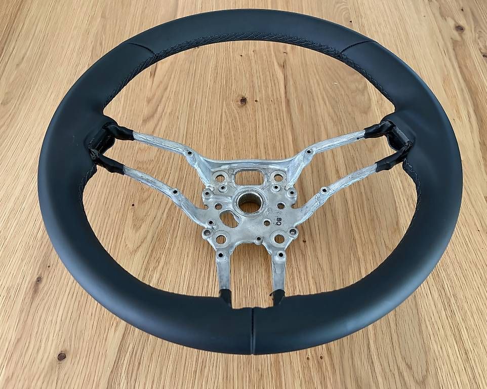 Tutti pezzi di ricambio auto: Porsche 991 992 981 Lenkrad – Nuovo (secondo la descrizione) da Biel/Bienne venduto da flava01 1
