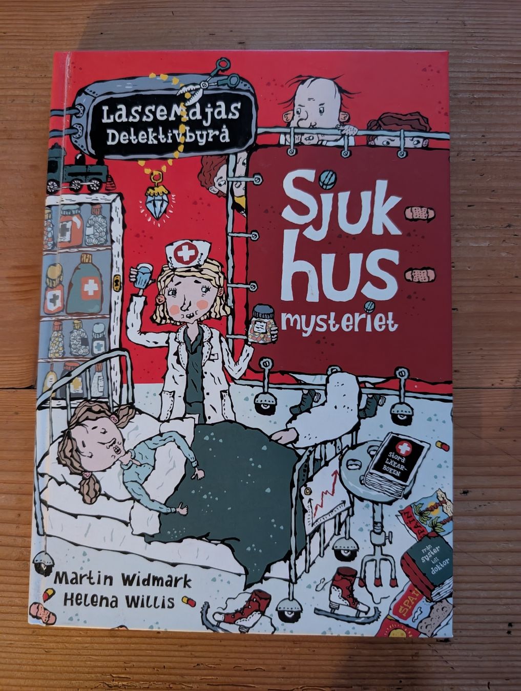 Libri: Schwedisches Kinderbuch – Usato da Basel venduto da coreng